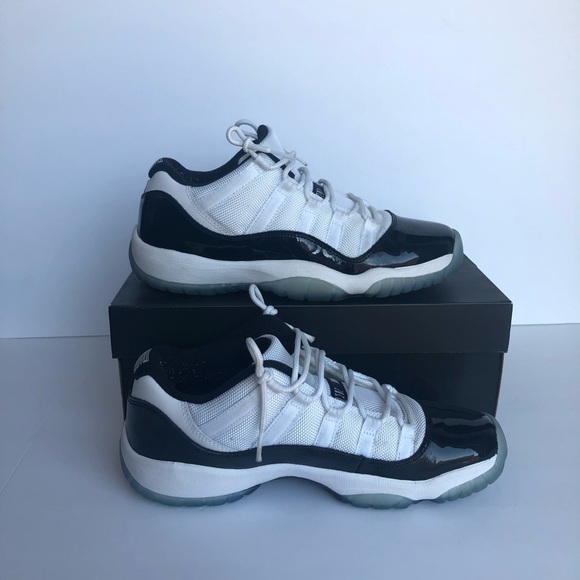Jordan 11 Low Size 7Y concord (white/blue) - Picture 4 of 10